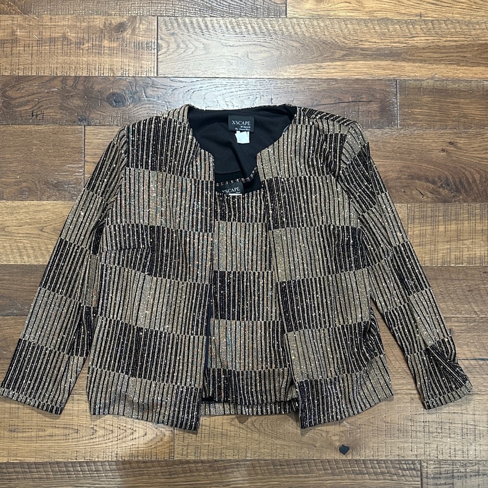 Xscape Elegant Black blouse with jacket